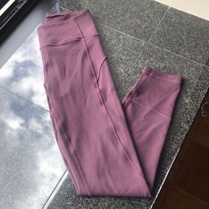 *never worn* lululemon leggings!